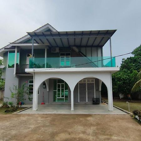 Kak Nor Villa Kuala Terengganu Zewnętrze zdjęcie