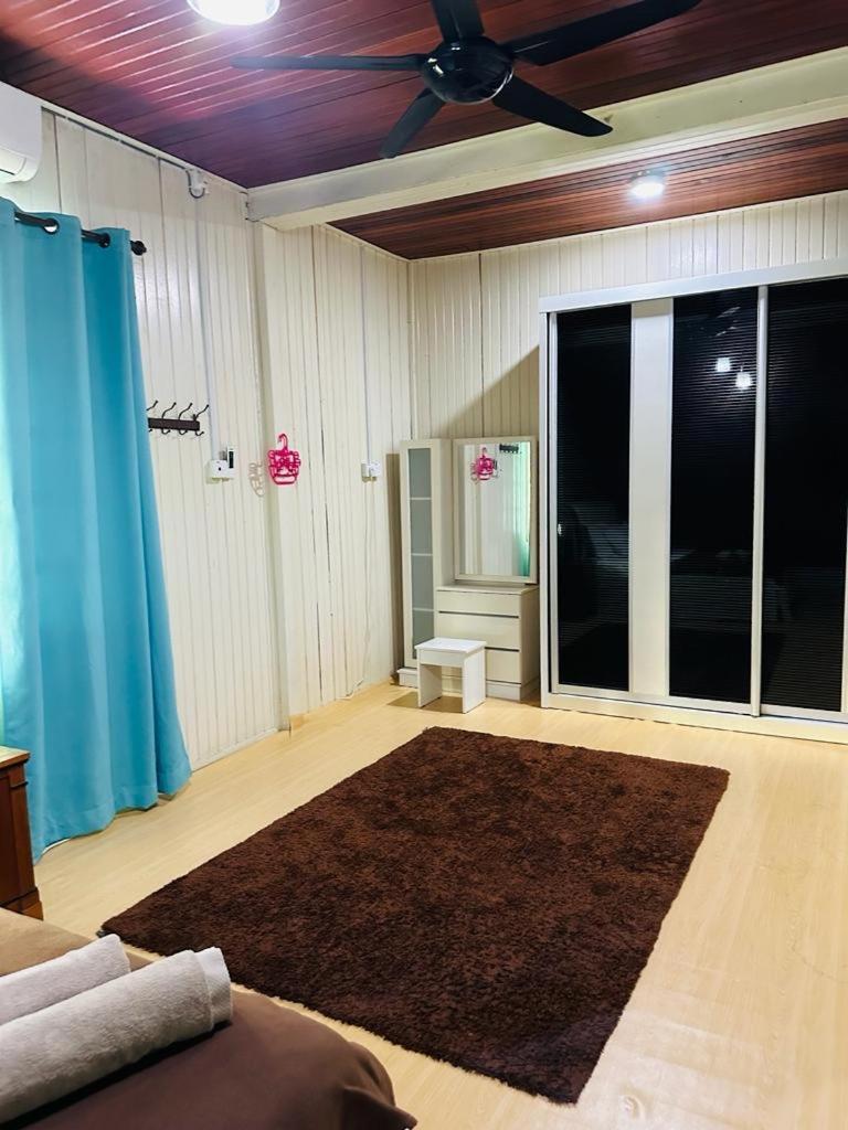 Kak Nor Villa Kuala Terengganu Zewnętrze zdjęcie