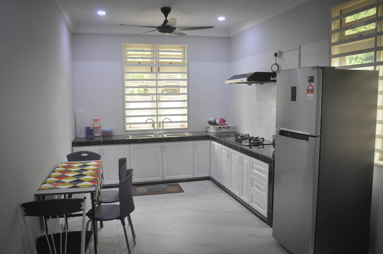 Kak Nor Villa Kuala Terengganu Zewnętrze zdjęcie