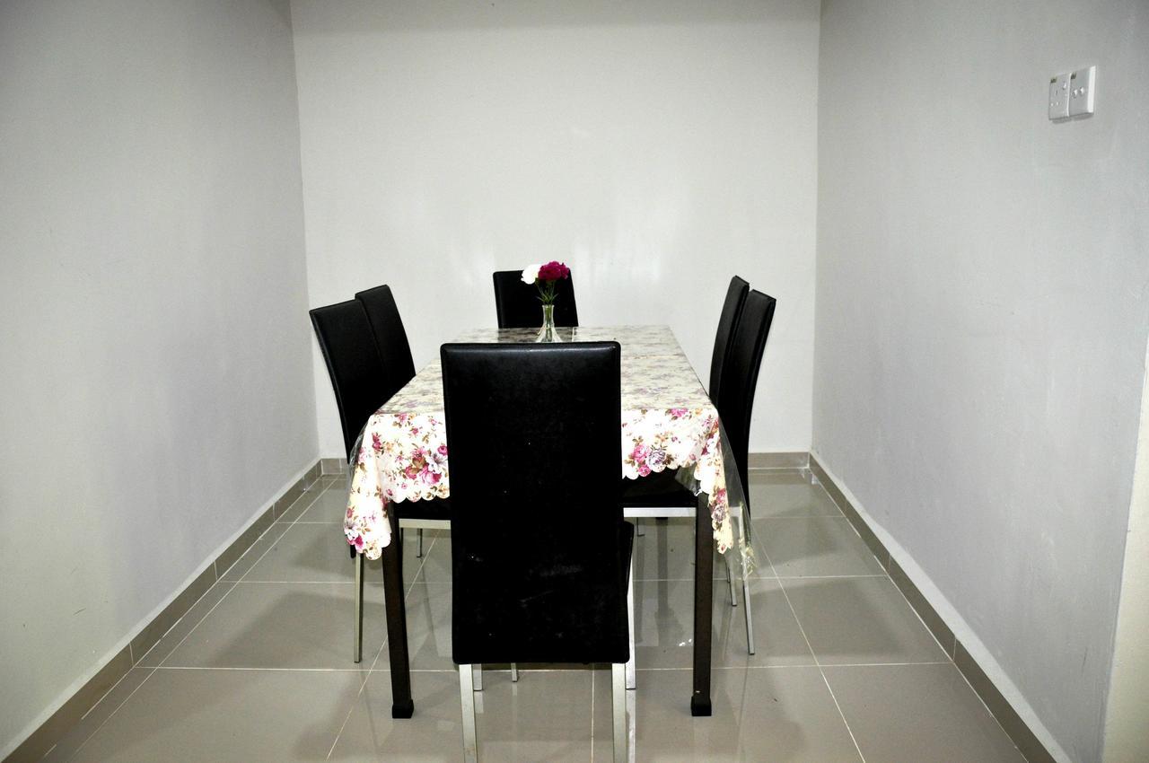 Kak Nor Villa Kuala Terengganu Zewnętrze zdjęcie